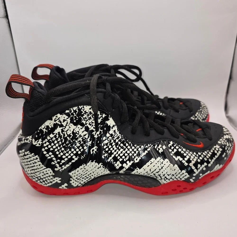 Mens Nike size 7.5 Air Foamposite One Albino Snakeskin (314996-101) No Box